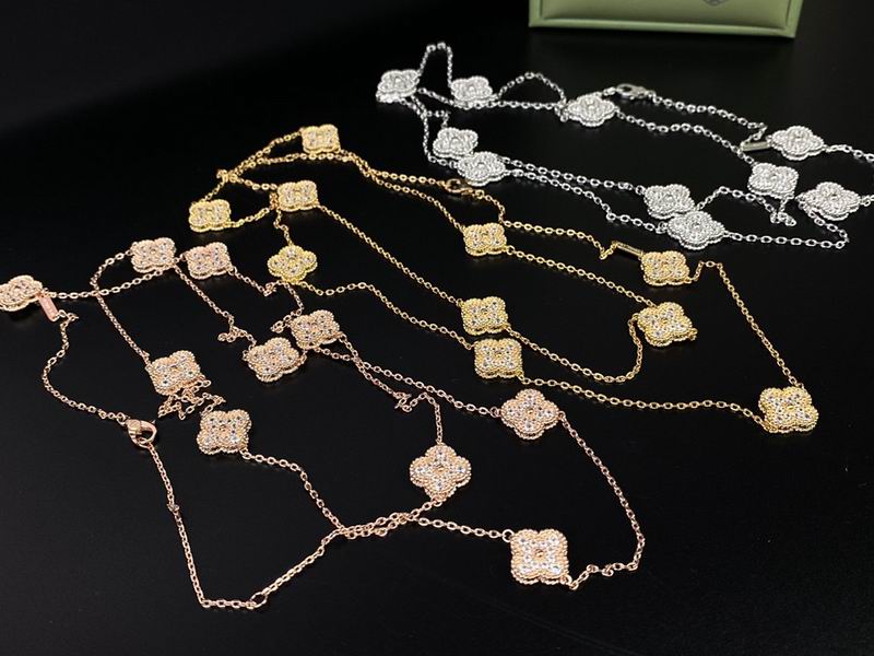 Van Cleef & Arpels necklace 10yxq04
